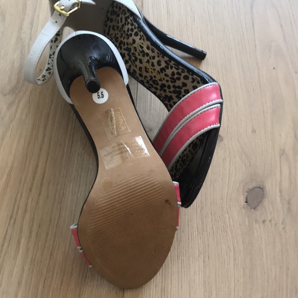 Jessica Simpson Sandals - Picture 7 of 9